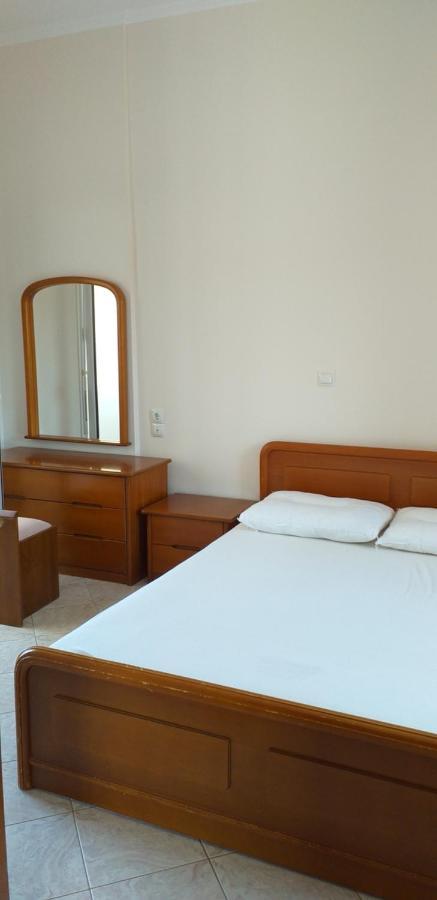 Toulas House Elika Luaran gambar